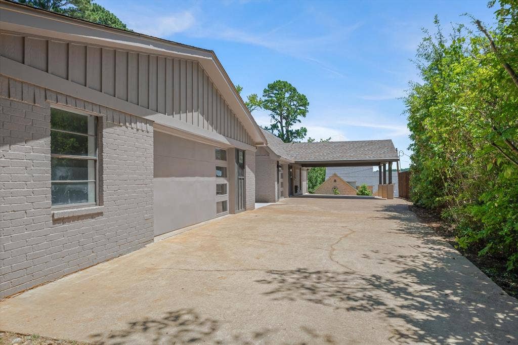 1428 Lakeshore Drive, Hideaway, TX 75771 1428 Lakeshore Drive, Hideaway, TX 75771