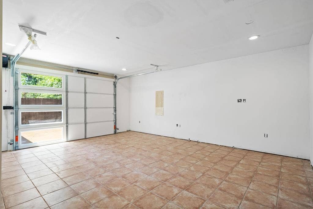 1428 Lakeshore Drive, Hideaway, TX 75771 1428 Lakeshore Drive, Hideaway, TX 75771