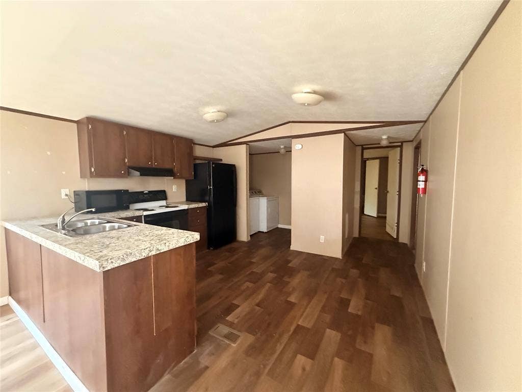541 Simmons Way, #2, Cedar Hill, TX 75104 541 Simmons Way, #2, Cedar Hill, TX 75104