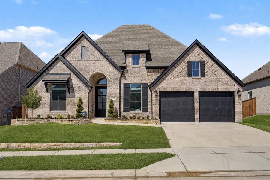 Property photo for 1220 Whitecliff Drive, Forney, TX