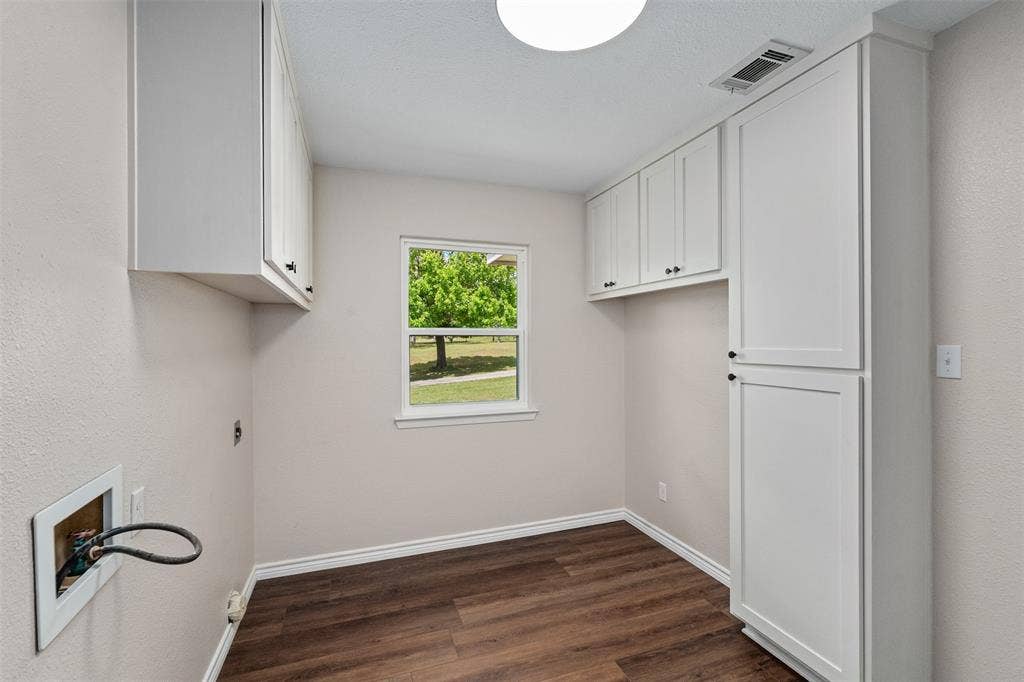 3672 E FM 1861, Athens, TX 75752