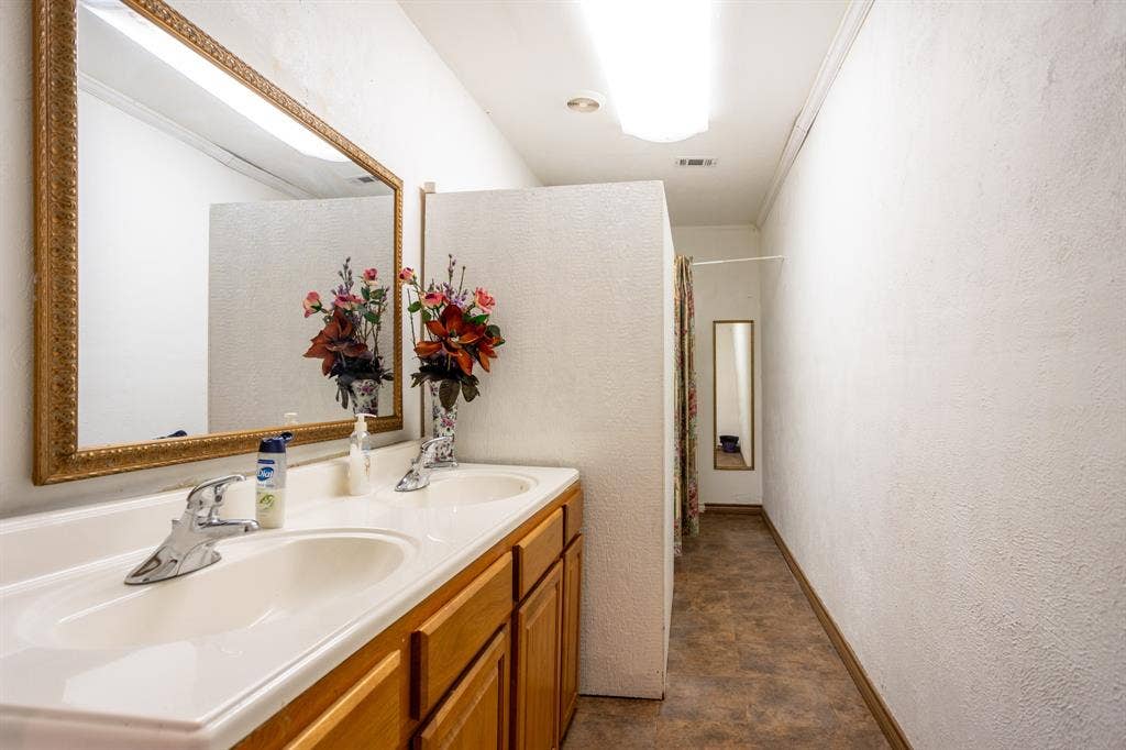 3202 S Beckley Avenue, Dallas, TX 75224 3202 S Beckley Avenue, Dallas, TX 75224