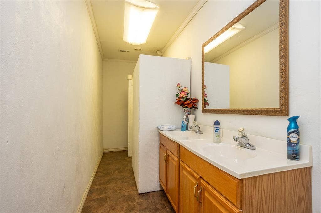 3202 S Beckley Avenue, Dallas, TX 75224 3202 S Beckley Avenue, Dallas, TX 75224