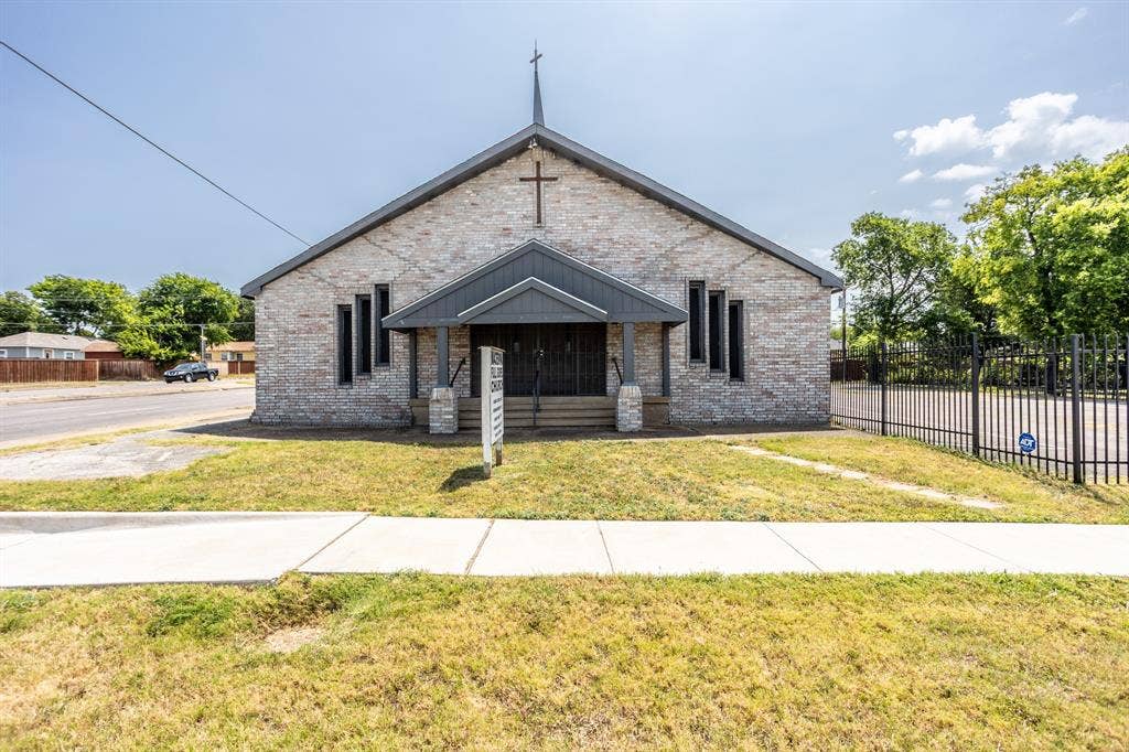 3202 S Beckley Avenue, Dallas, TX 75224 3202 S Beckley Avenue, Dallas, TX 75224