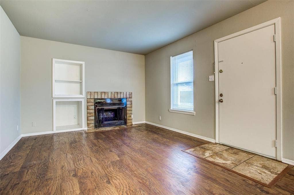3825 Camelot Street, #A, Denton, TX 76209 3825 Camelot Street, #A, Denton, TX 76209