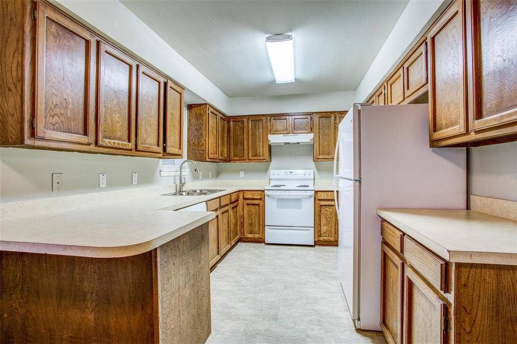3825 Camelot Street, #A, Denton, TX 76209 3825 Camelot Street, #A, Denton, TX 76209