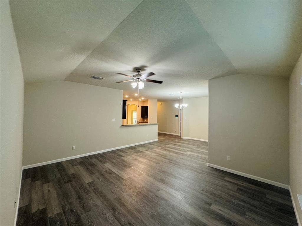 3020 Skinner Drive, Waco, TX 76655 3020 Skinner Drive, Waco, TX 76655