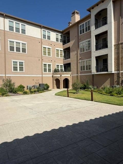 6631 Via Positano, #211, Irving, TX 75039