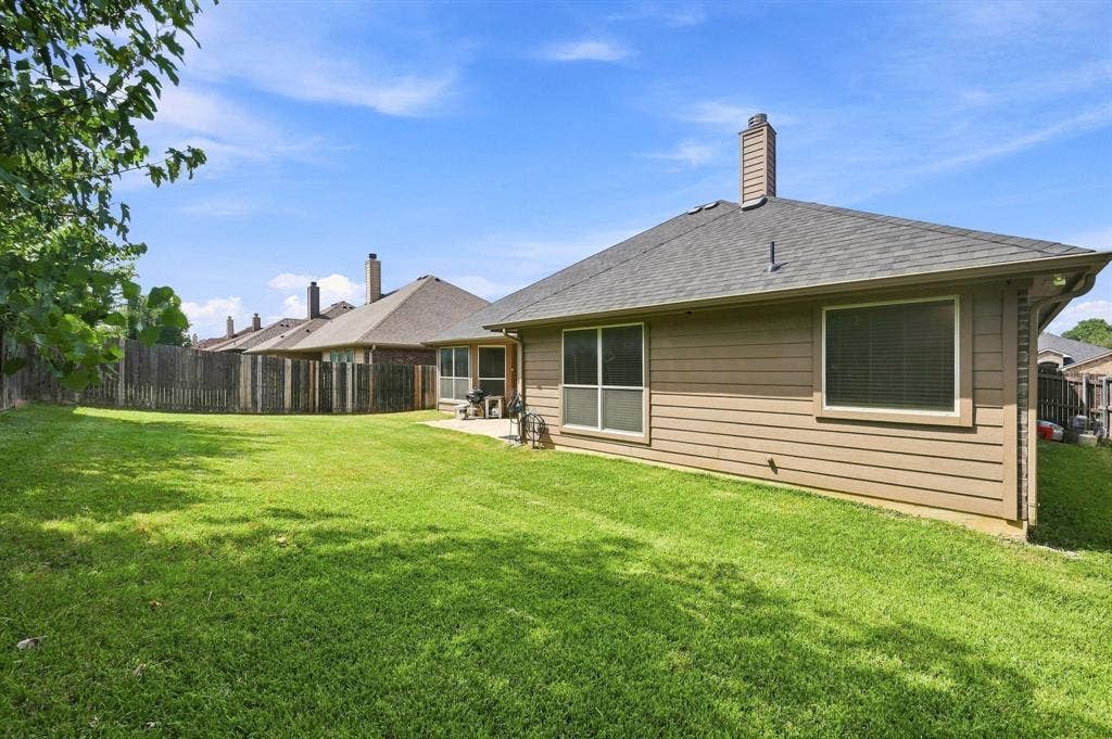 1718 Abaco Drive, Mansfield, TX 76063