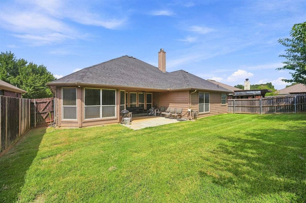 1718 Abaco Drive, Mansfield, TX 76063