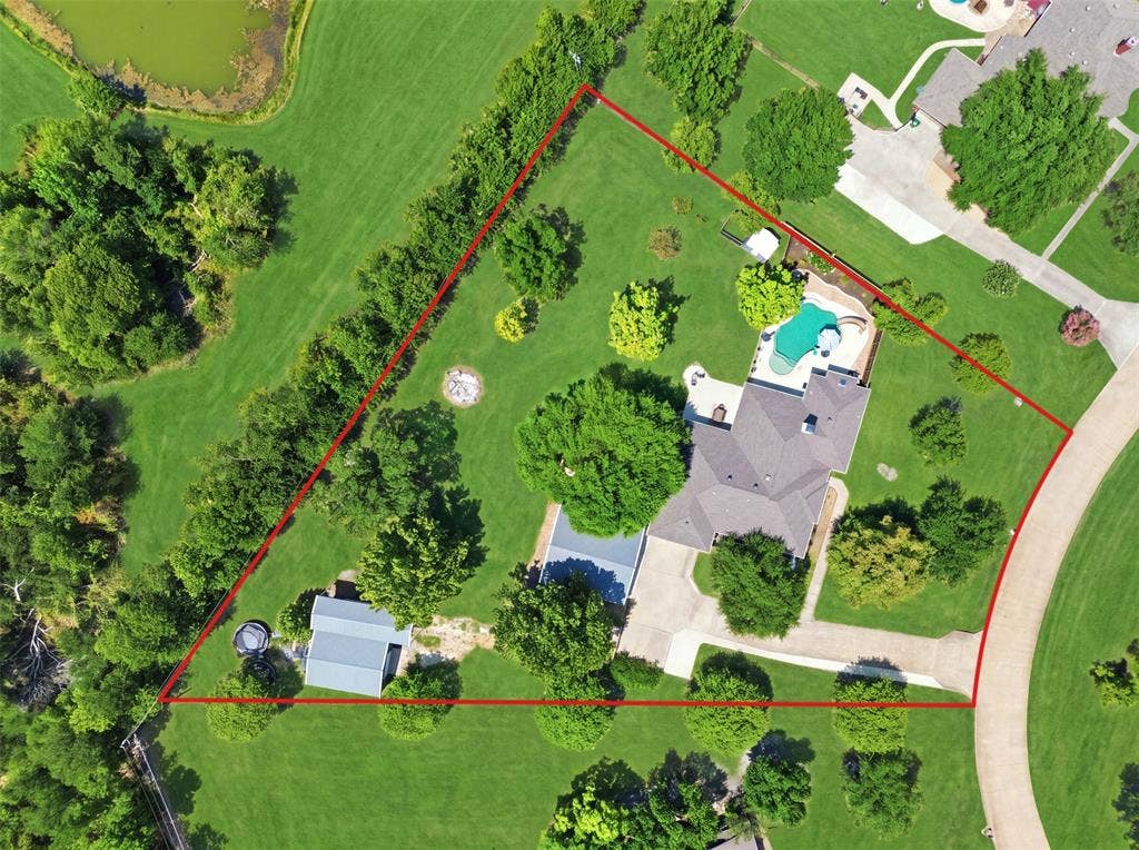10722 Woodbridge Drive, Forney, TX 75126 10722 Woodbridge Drive, Forney, TX 75126