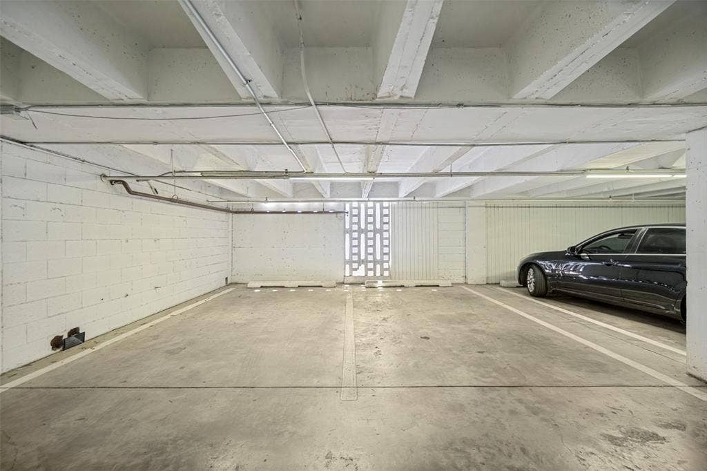 3601 Turtle Creek Boulevard, #T3, Dallas, TX 75219