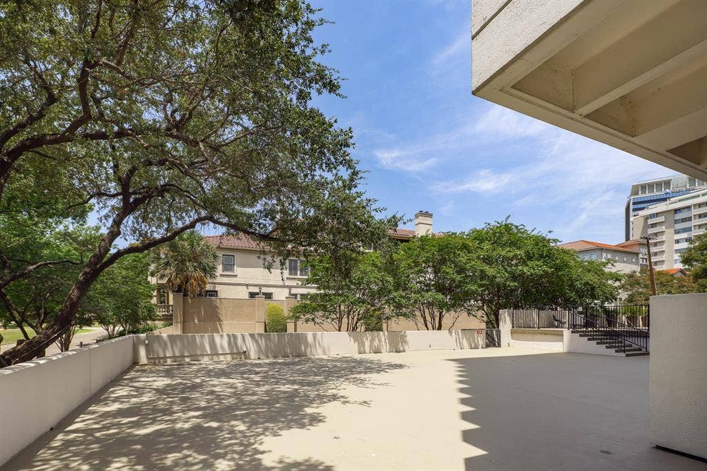 3601 Turtle Creek Boulevard, #T3, Dallas, TX 75219