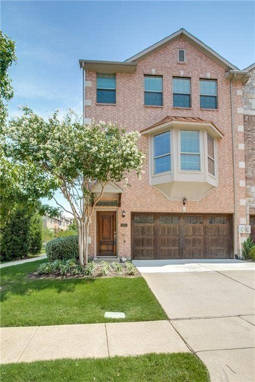 Property photo for 1531 Biltmore Lane, Irving, TX