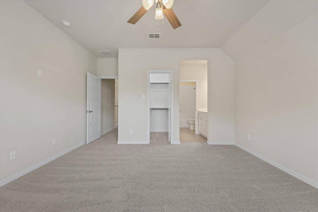 10846 Smoky Oak Trail, Argyle, TX 76226 3rd bedroom upstairs
