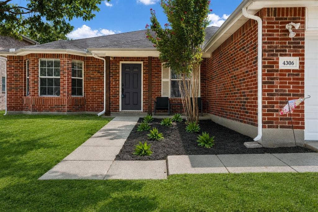 4306 Wood Stone Circle, Corinth, TX 76208 4306 Wood Stone Circle, Corinth, TX 76208