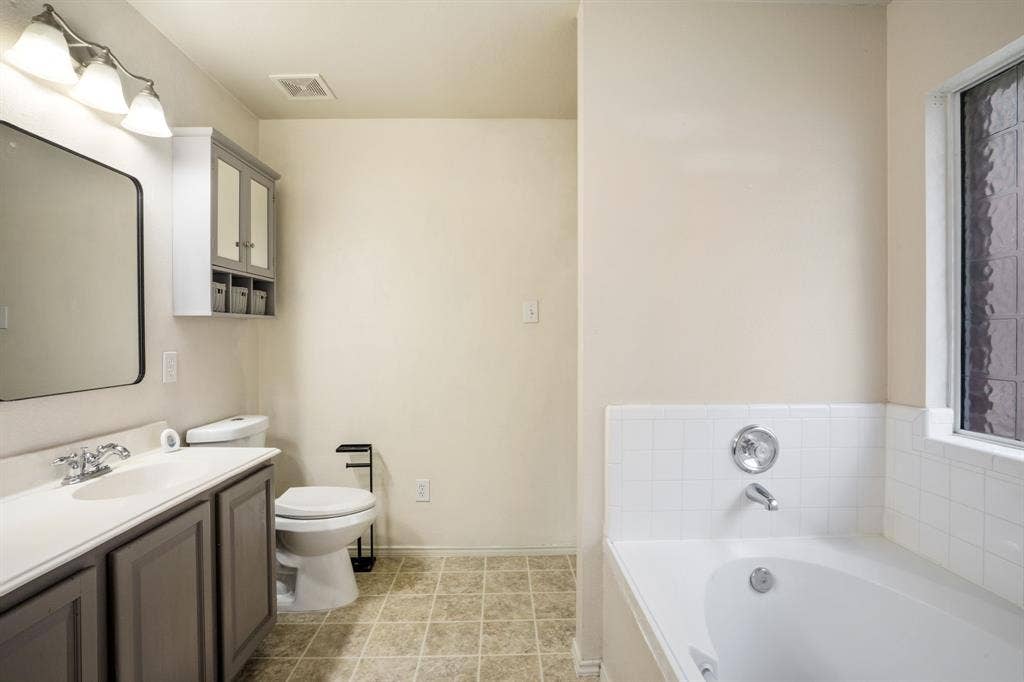 4306 Wood Stone Circle, Corinth, TX 76208 4306 Wood Stone Circle, Corinth, TX 76208