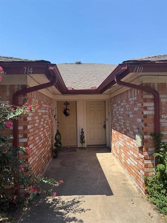Property photo for 708 E Pecan Street, #710, Hurst, TX