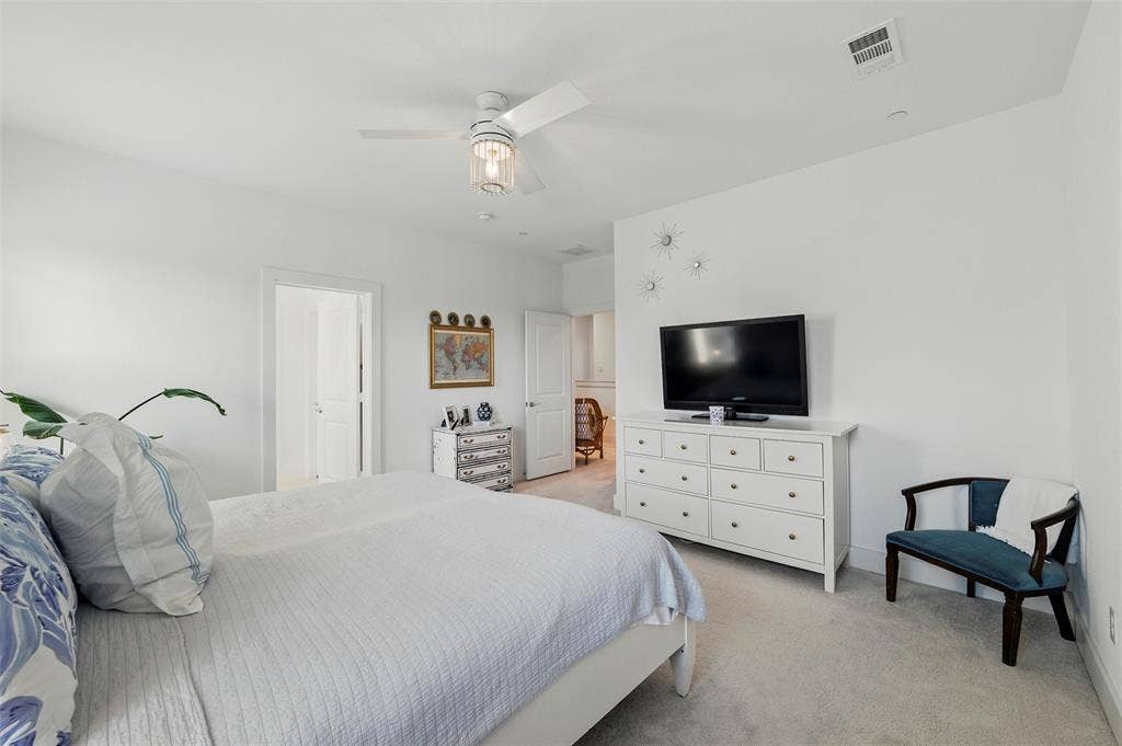 1078 Maverick Drive, Allen, TX 75013 1078 Maverick Drive, Allen, TX 75013