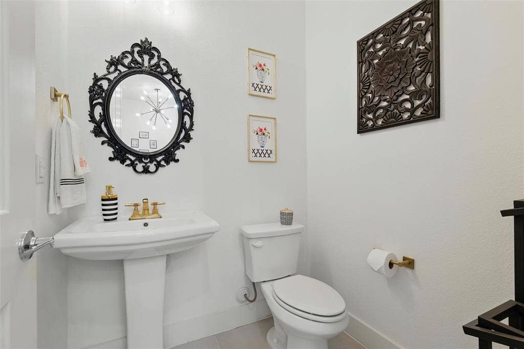 1078 Maverick Drive, Allen, TX 75013 1078 Maverick Drive, Allen, TX 75013
