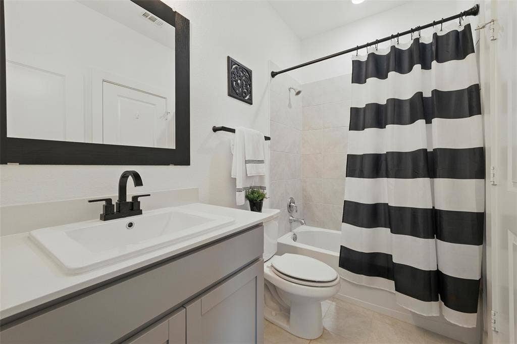 1078 Maverick Drive, Allen, TX 75013 1078 Maverick Drive, Allen, TX 75013