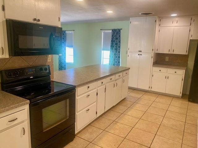 720 N West Street, Burnet, TX 78611 720 N West Street, Burnet, TX 78611