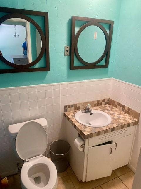 720 N West Street, Burnet, TX 78611 720 N West Street, Burnet, TX 78611