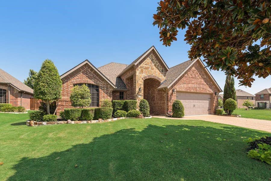 Property photo for 515 Mimosa Trail, Forney, TX