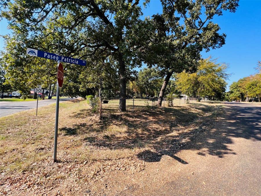 Property photo for 123 Paseo Patricia Street, Gun Barrel City, TX