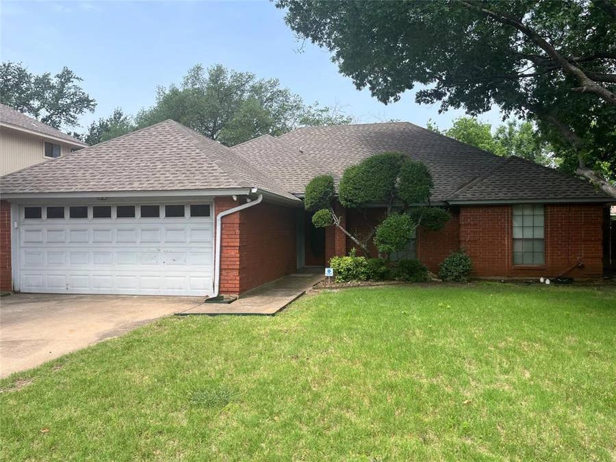 Property photo for 7640 Grassland Drive, Fort Worth, TX