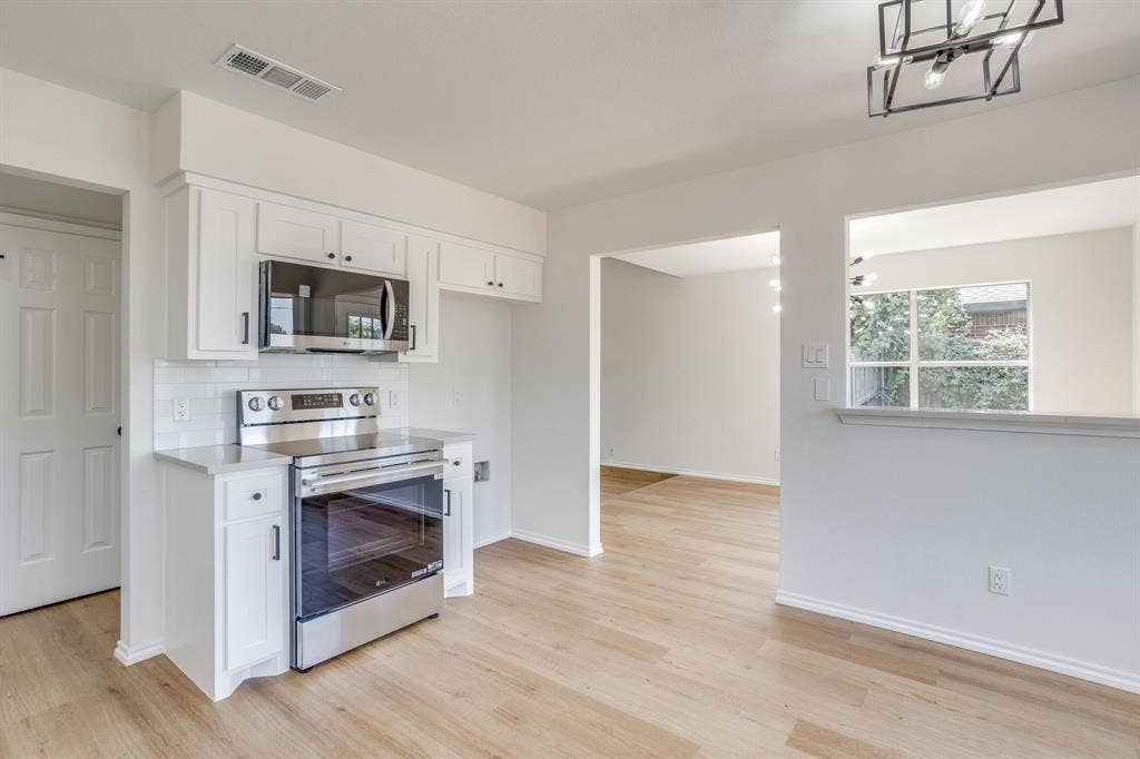 4608 Bayonne Court, Arlington, TX 76016 New appliances!