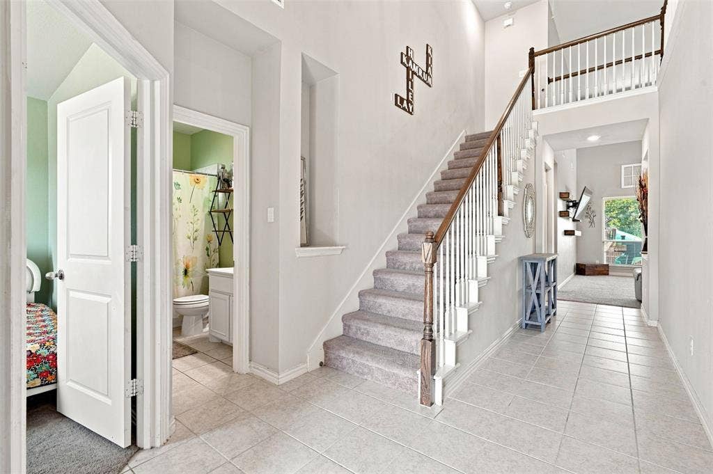 1321 Raleigh Path Road, Denton, TX 76208