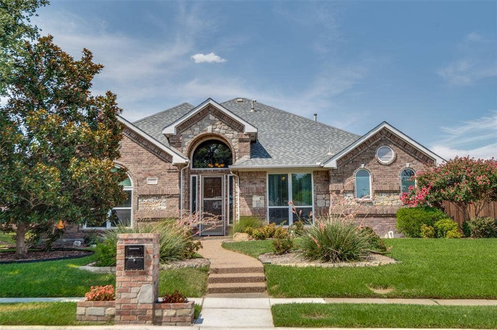 1533 Estates Way, Carrollton, TX 75006 1533 Estates Way, Carrollton, TX 75006