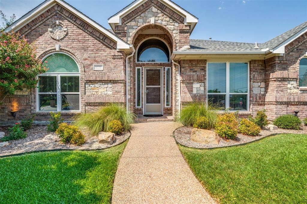 1533 Estates Way, Carrollton, TX 75006 1533 Estates Way, Carrollton, TX 75006