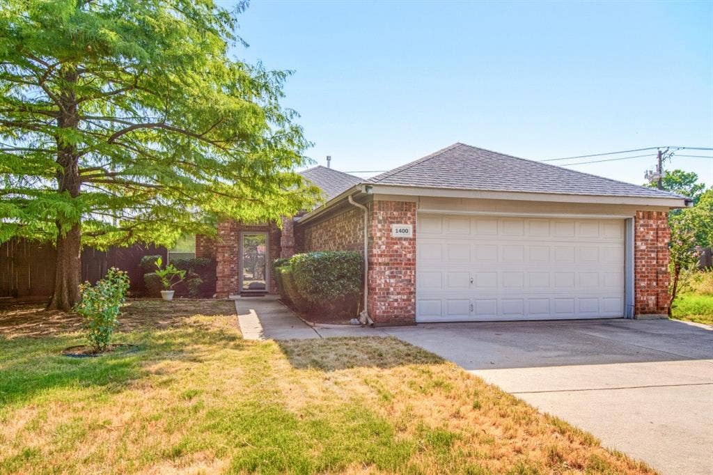 1400 Rancho Dominguez Road, Corinth, TX 76210 1400 Rancho Dominguez Road, Corinth, TX 76210