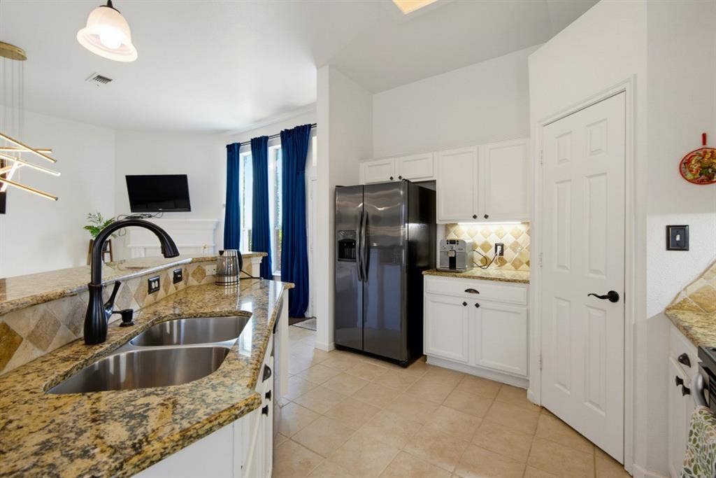 1400 Rancho Dominguez Road, Corinth, TX 76210 1400 Rancho Dominguez Road, Corinth, TX 76210