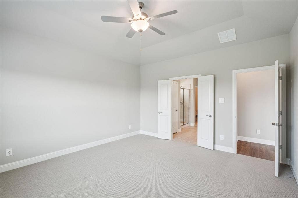 6202 Chickney Drive, Princeton, TX 75071 Photo is not of the actual home, but is an inspirational photo of builder’s model home and may depict options, furnishings, and/or decorator features that are not included.
