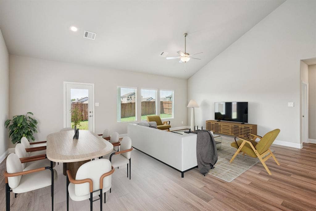 6202 Chickney Drive, Princeton, TX 75071 Photo is not of the actual home, but is an inspirational photo of builder’s model home and may depict options, furnishings, and/or decorator features that are not included.