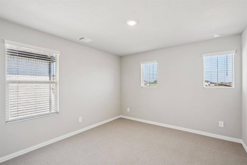 6202 Chickney Drive, Princeton, TX 75071 Photo is not of the actual home, but is an inspirational photo of builder’s model home and may depict options, furnishings, and/or decorator features that are not included.