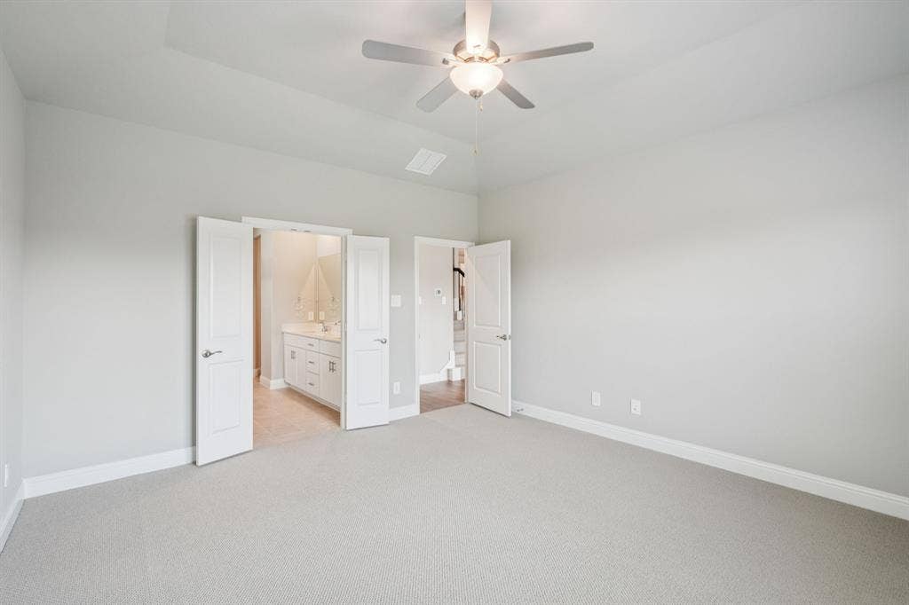 6202 Chickney Drive, Princeton, TX 75071 Photo is not of the actual home, but is an inspirational photo of builder’s model home and may depict options, furnishings, and/or decorator features that are not included.
