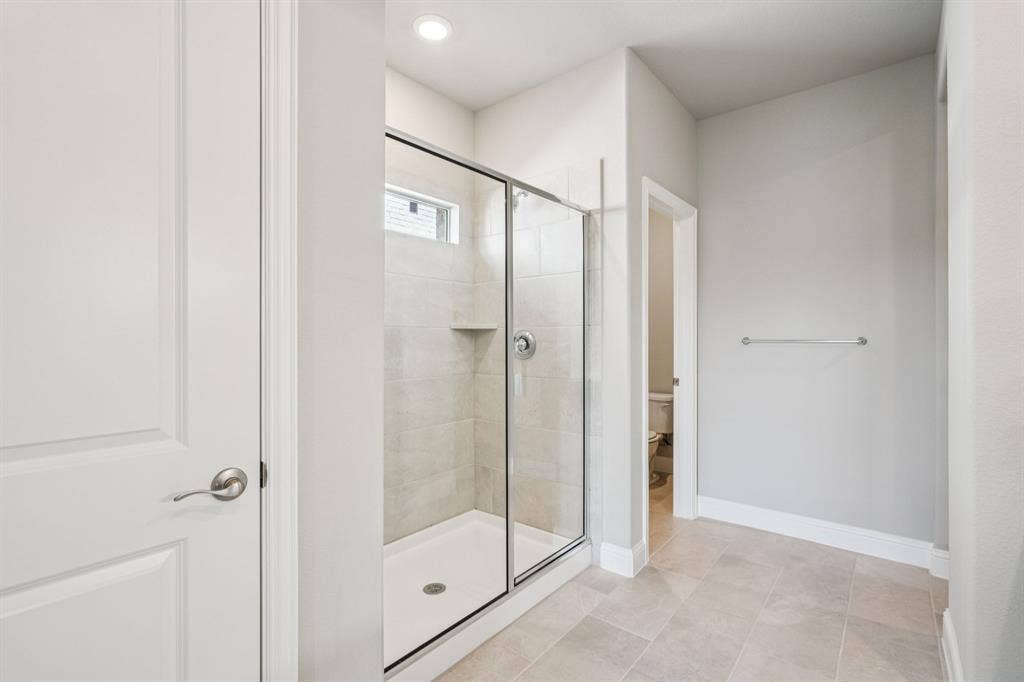 6202 Chickney Drive, Princeton, TX 75071 Photo is not of the actual home, but is an inspirational photo of builder’s model home and may depict options, furnishings, and/or decorator features that are not included.