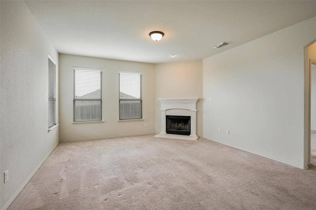 3416 Wavecrest Lane, Denton, TX 76208 3416 Wavecrest Lane, Denton, TX 76208