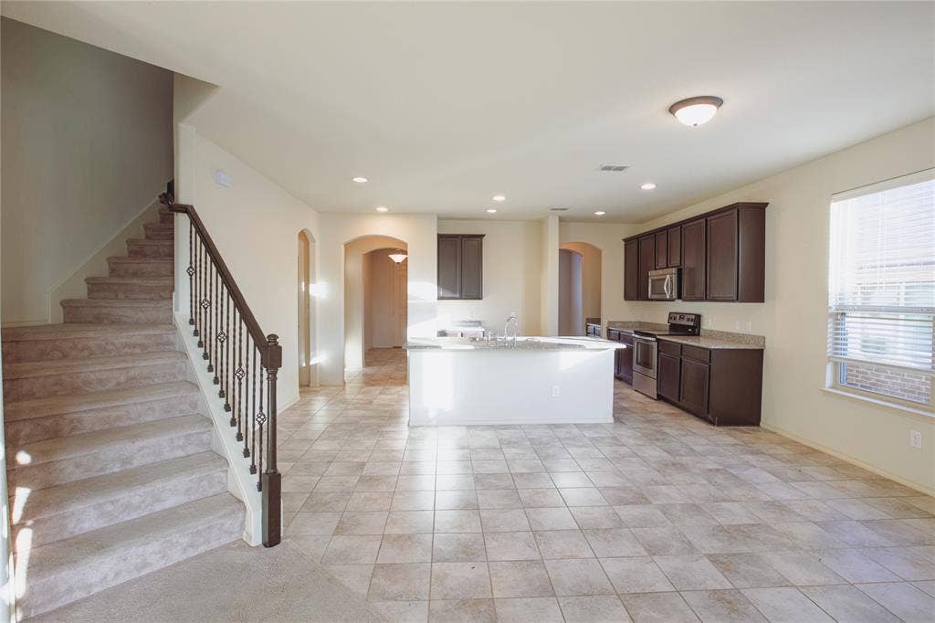 3416 Wavecrest Lane, Denton, TX 76208 3416 Wavecrest Lane, Denton, TX 76208
