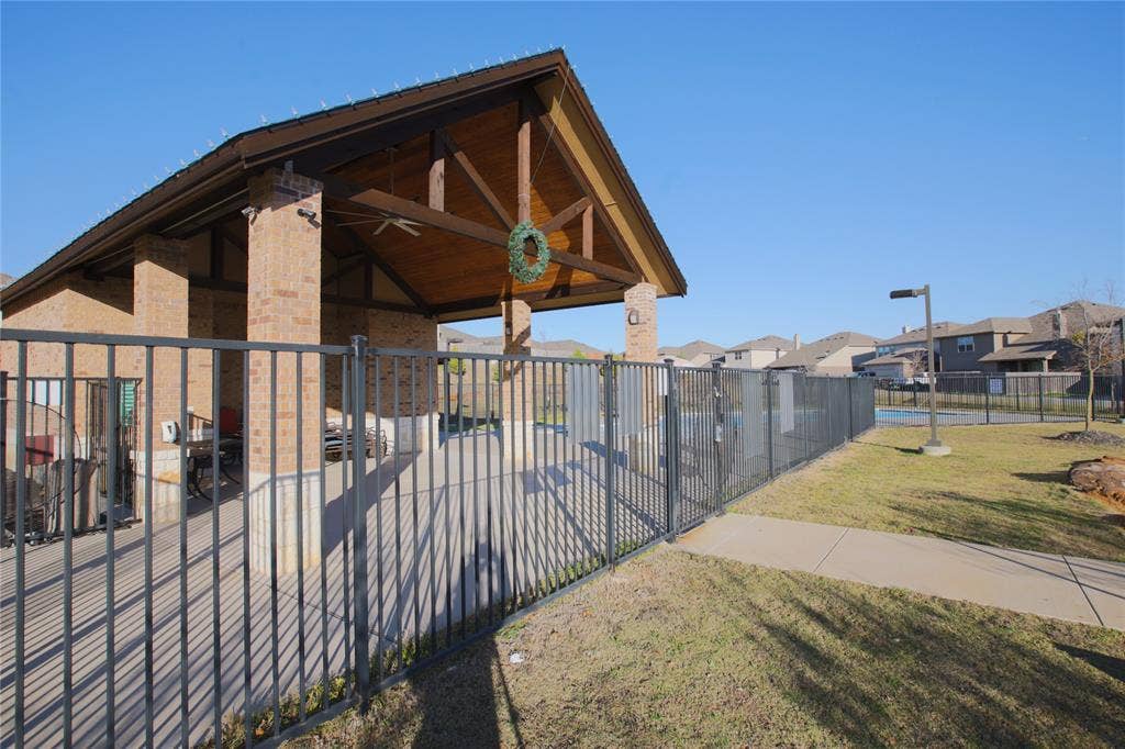 3416 Wavecrest Lane, Denton, TX 76208 3416 Wavecrest Lane, Denton, TX 76208