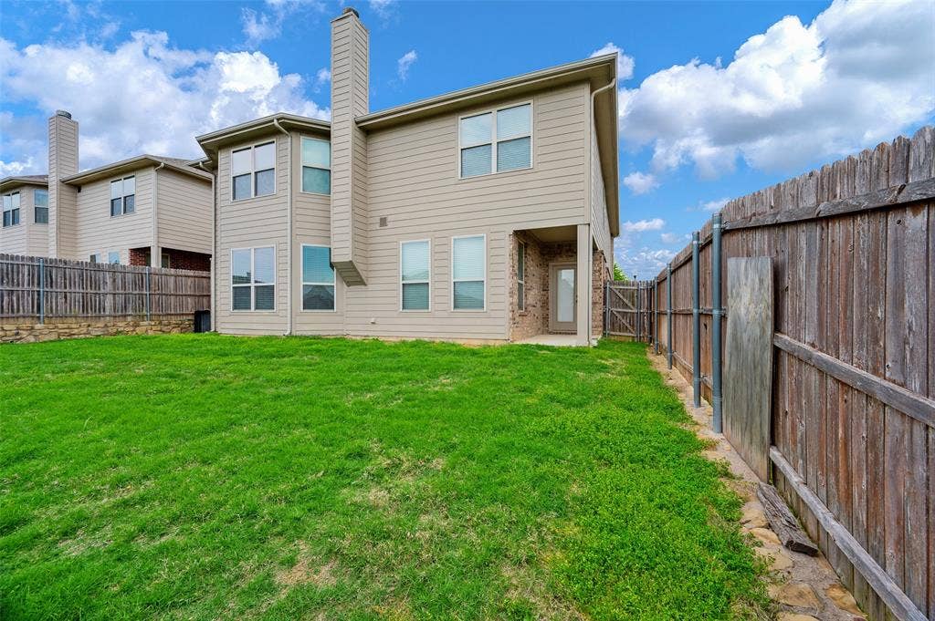 3416 Wavecrest Lane, Denton, TX 76208 3416 Wavecrest Lane, Denton, TX 76208