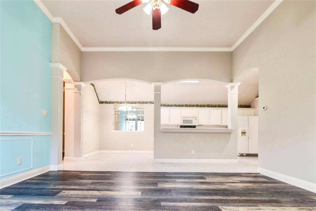 8017 Springmoss Drive, Plano, TX 75025 8017 Springmoss Drive, Plano, TX 75025