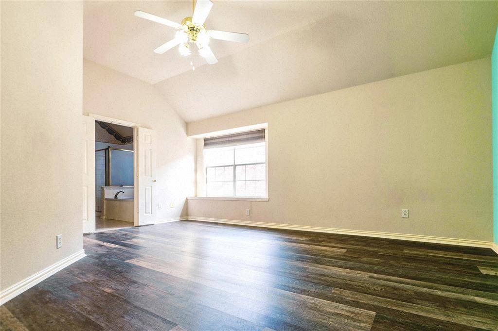 8017 Springmoss Drive, Plano, TX 75025 8017 Springmoss Drive, Plano, TX 75025