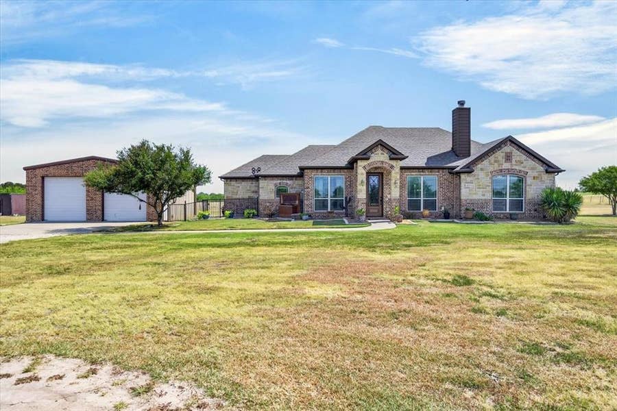 Property photo for 5570 Fm 987, Kaufman, TX