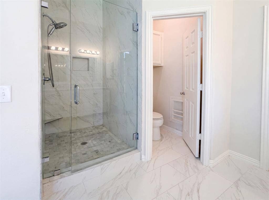 7645 Hove Court, Plano, TX 75025 7645 Hove Court, Plano, TX 75025