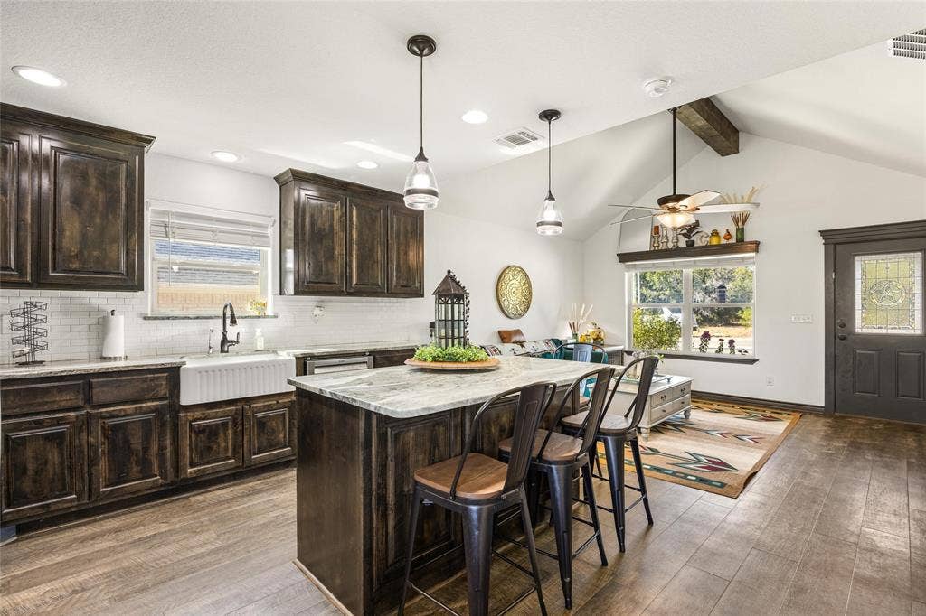 2605 Dove Trail, Granbury, TX 76048 2605 Dove Trail, Granbury, TX 76048